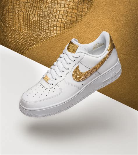 dunkelrot goldene nike air force|nike air force 1 golden patchwork.